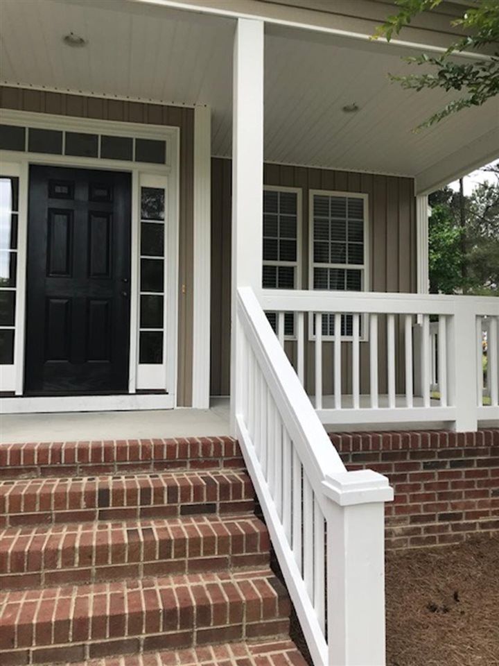 12 Crabtree Ct, Fuquay Varina, NC 27526
