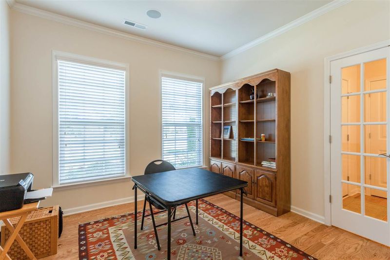 12 Currituck Ln, Durham, NC 27703