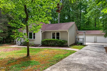 12 Drakesway Ct, Durham, NC 27713