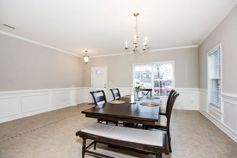 12 Drexel Ct, Clayton, NC 27520