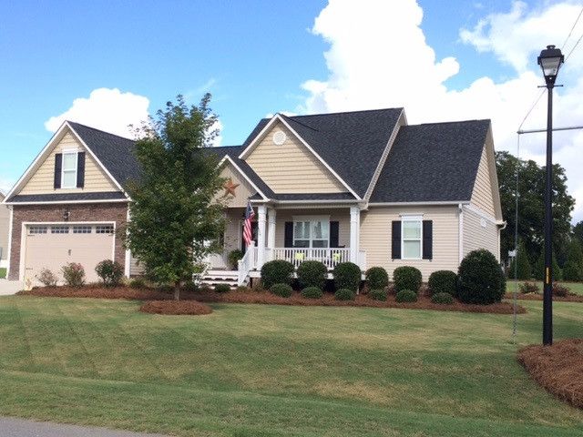 12 Ellas Ln, Clayton, NC 27520