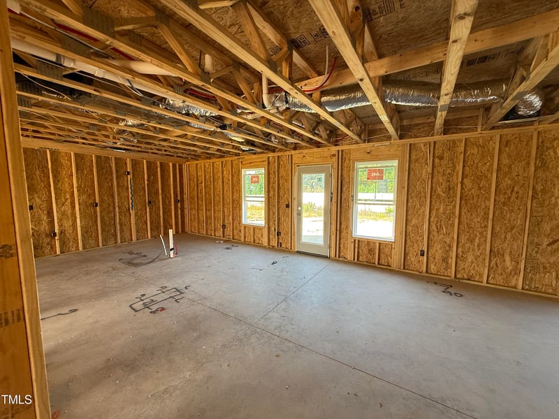 12 Emily Gardens Dr, Selma, NC 27576