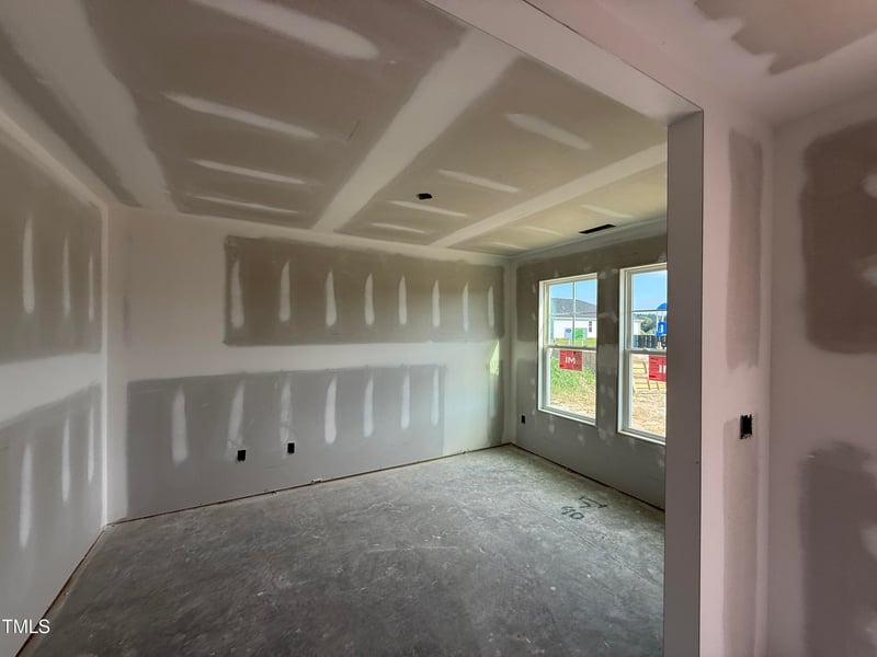 12 Emily Gardens Dr, Selma, NC 27576