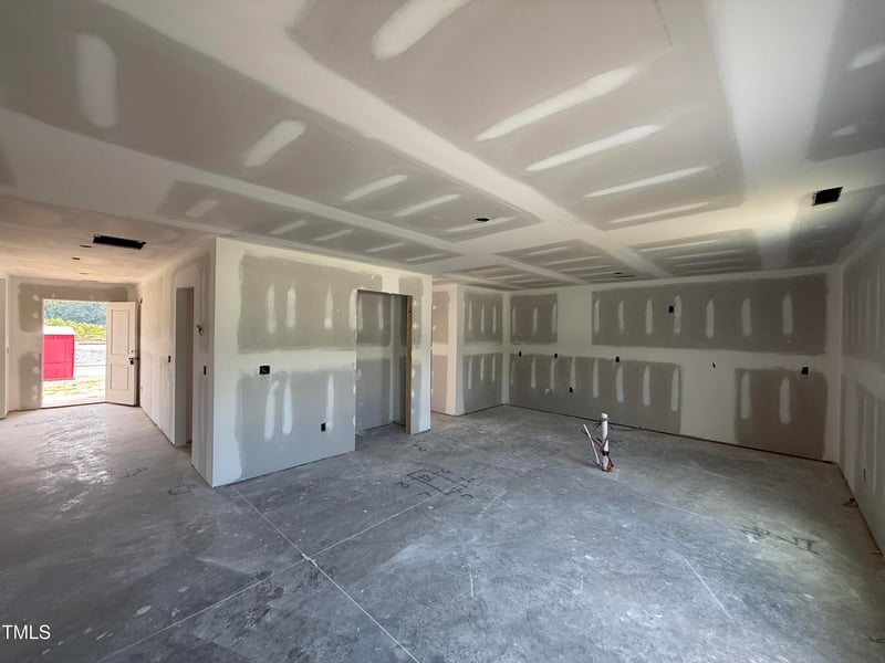 12 Emily Gardens Dr, Selma, NC 27576