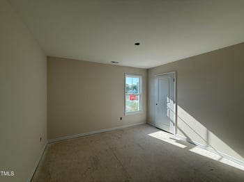 12 Emily Gardens Dr, Selma, NC 27576