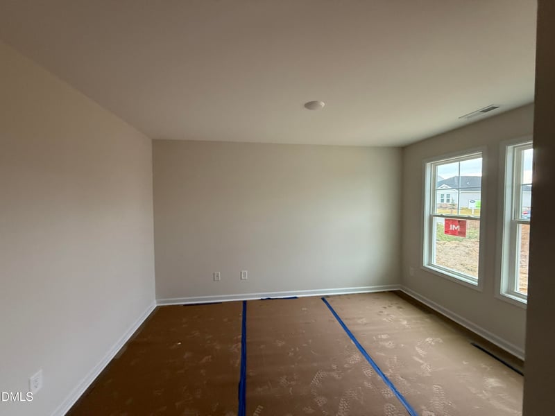 12 Emily Gardens Dr, Selma, NC 27576