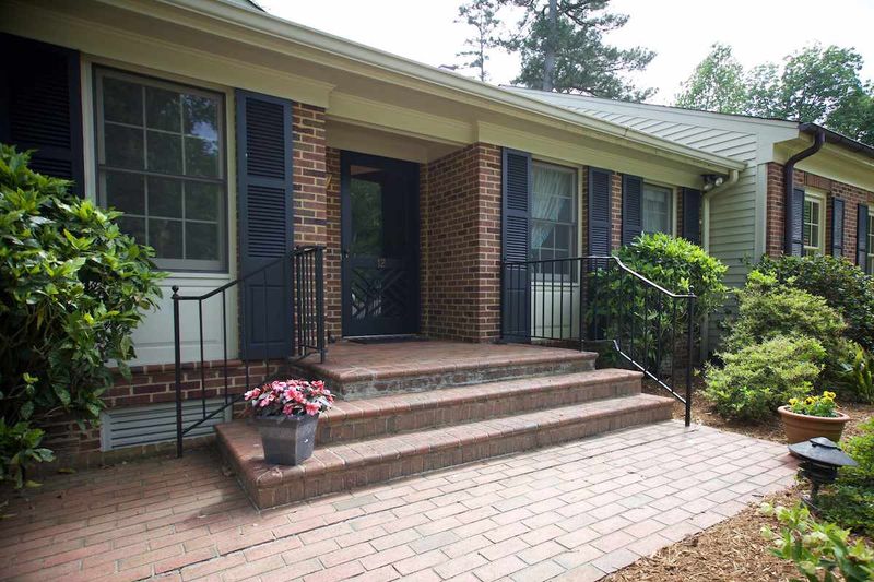 12 Greenside Ct, Durham, NC 27707