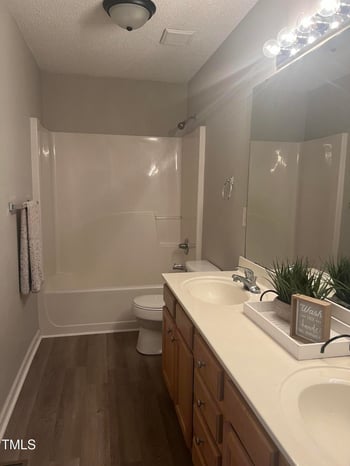 12 Linsey Ct, Lillington, NC 27546