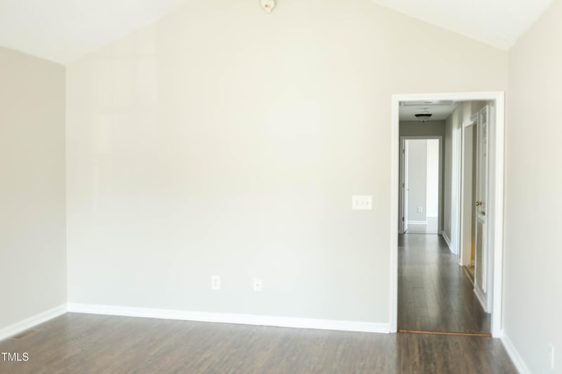 12 Linsey Ct, Lillington, NC 27546