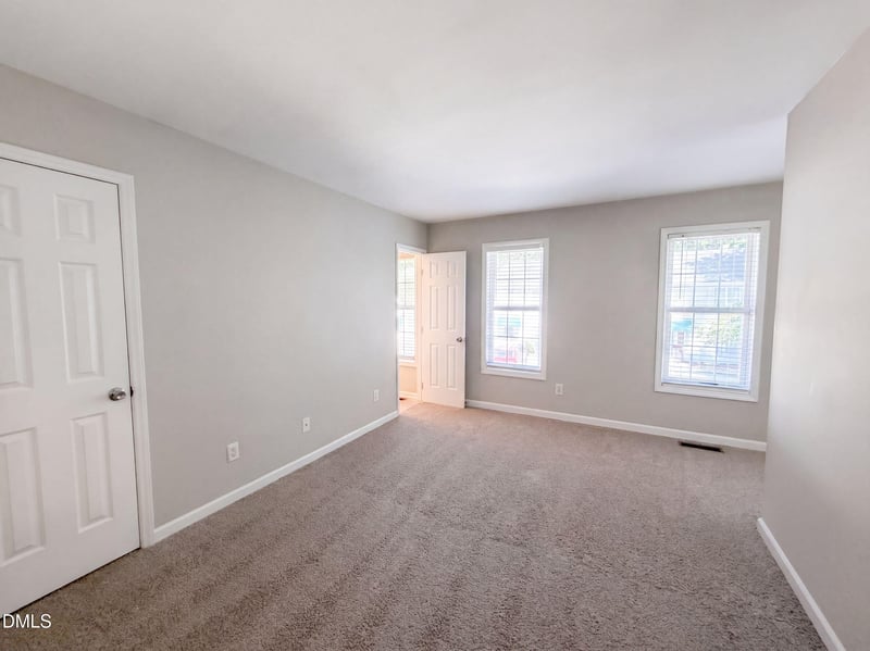 12 Mandy Ct, Durham, NC 27707