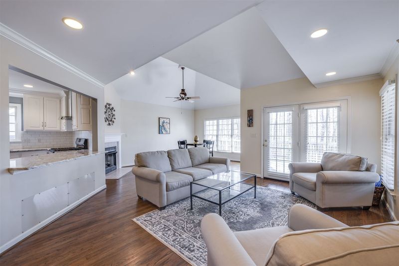 12 Marchmont Ct, Durham, NC 27705