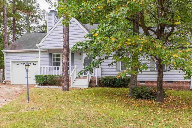 12 Oakside Ct, Durham, NC 27703