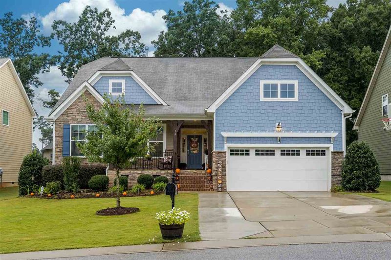 12 S Orchard Dr, Clayton, NC 27527