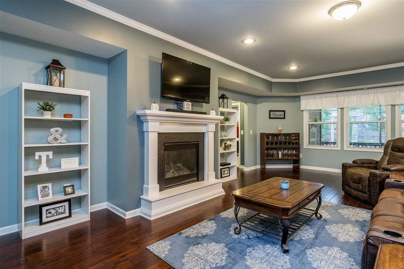 12 S Orchard Dr, Clayton, NC 27527