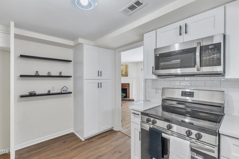 12 Patriot Cir, Durham, NC 27704