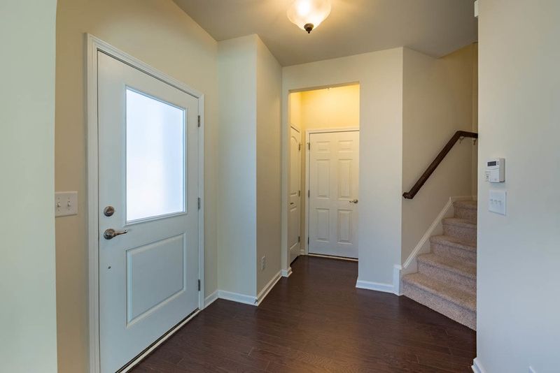 12 Plumas Dr, Durham, NC 27705