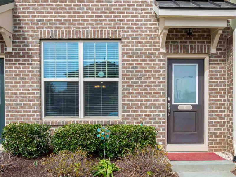 12 Pocono Dr, Durham, NC 27705
