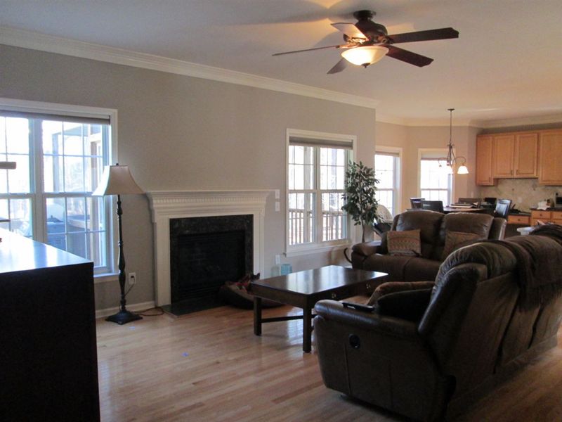 12 Steepleton Ct, Hillsborough, NC 27278