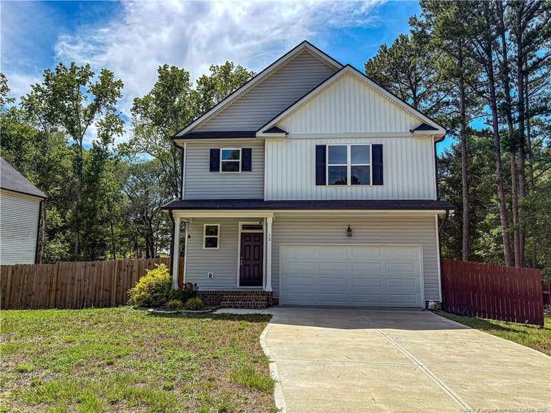 12 Stonecliff Ln, Sanford, NC 27332