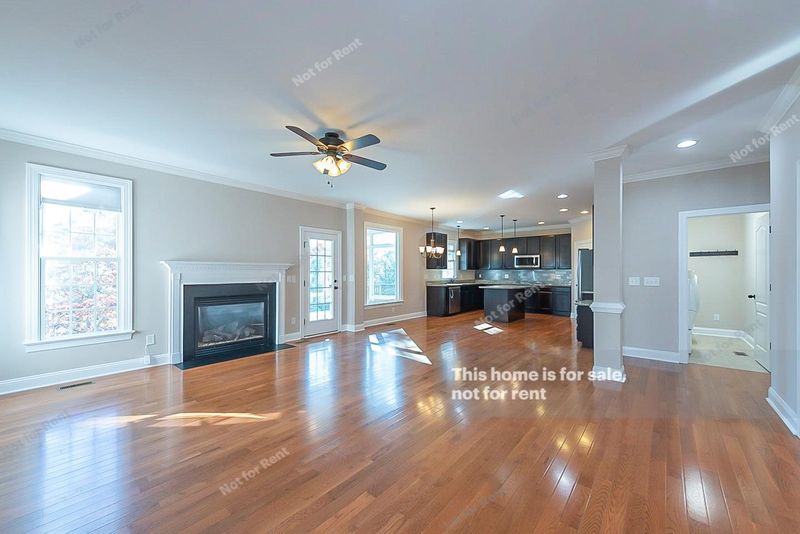 12 Tulip Tree Ct, Durham, NC 27712