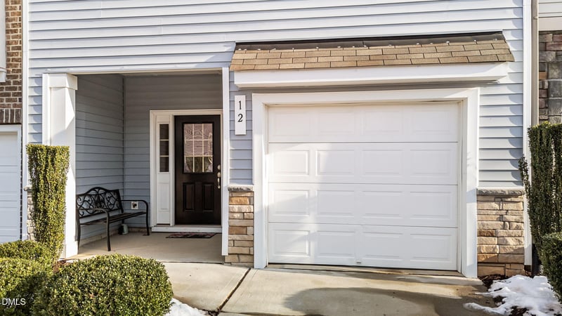 12 Willow Trace Way, Clayton, NC 27527