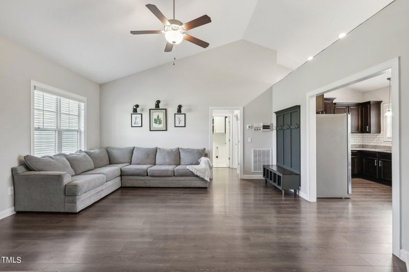 12 Wynnridge Dr, Angier, NC 27501