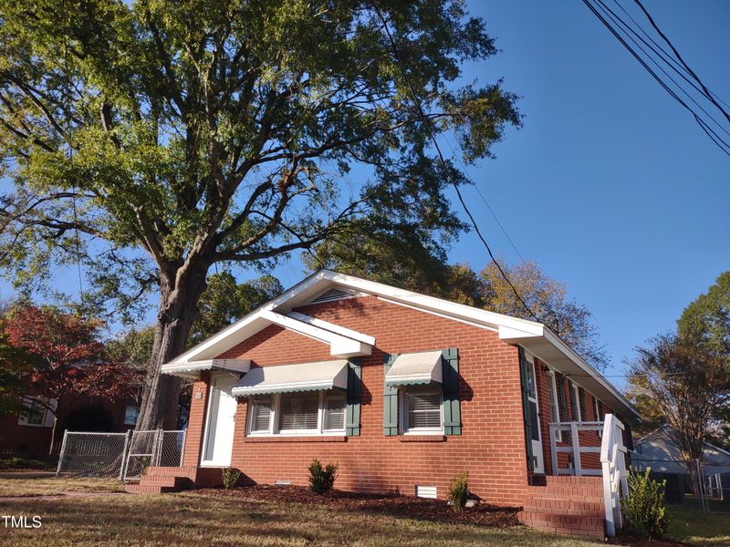 120 W Academy St, Wendell, NC 27591