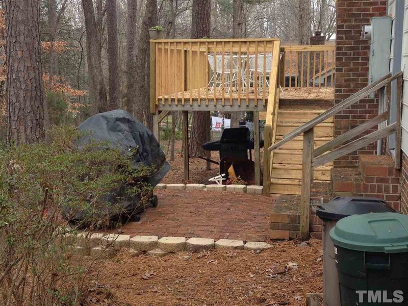 120 Amesbury Ln, Cary, NC 27511