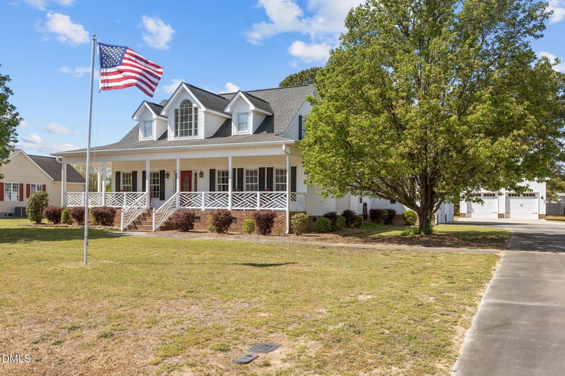 120 Bayside Rd, Dunn, NC 28334