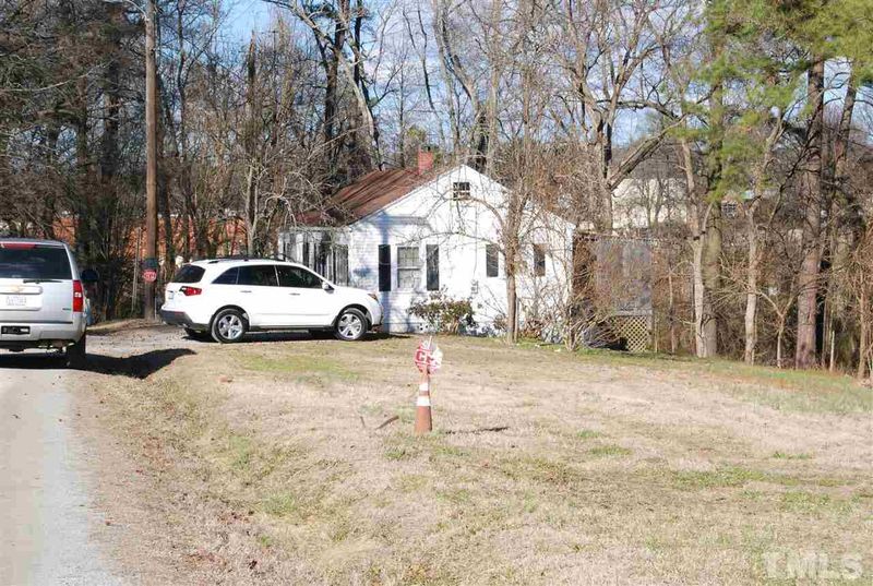 120 N Benjamine St, Durham, NC 27703