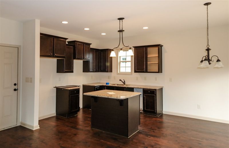120 Bobby Ray Ct, Clayton, NC 27527
