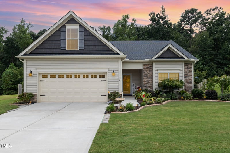 120 Brickhouse Ln, Fuquay Varina, NC 27526
