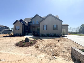 120 Broadleaf Ln, Youngsville, NC 27596