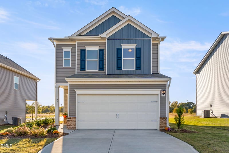 120 Bruce Dr, Dunn, NC 28334