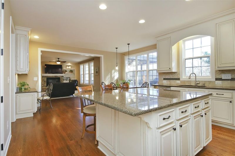 120 Bryce Meadow Dr, Holly Springs, NC 27540