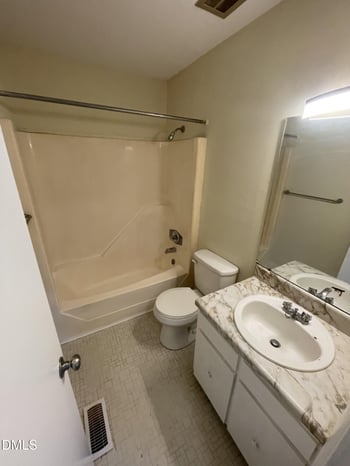 120 Byrum St #11, Raleigh, NC 27511