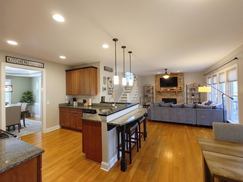 120 Camille Cir, Youngsville, NC 27596