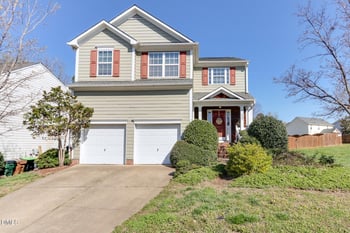 120 Carolina Town Ln, Holly Springs, NC 27540