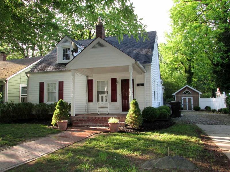 120 S Charles St, Roxboro, NC 27573