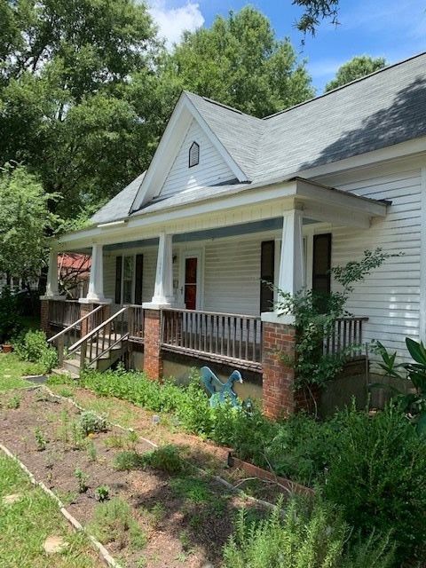 120 W Chestnut Ave, Wake Forest, NC 27587