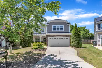 120 Cobblebrook Ct, Holly Springs, NC 27540