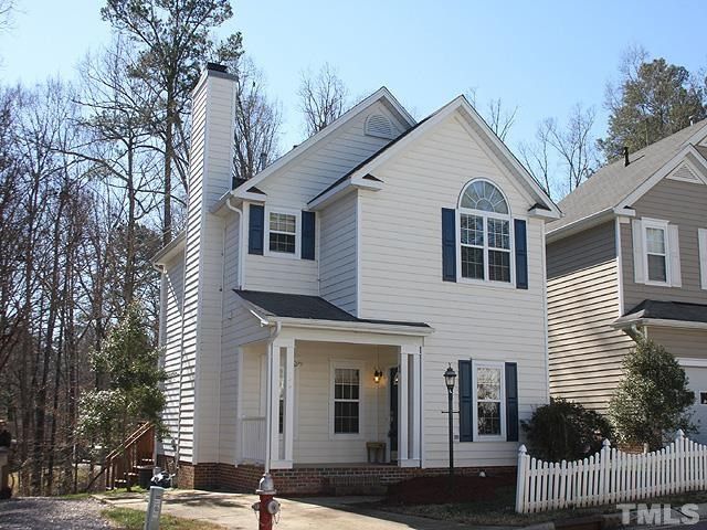 120 Cricketgrass Dr, Cary, NC 27513