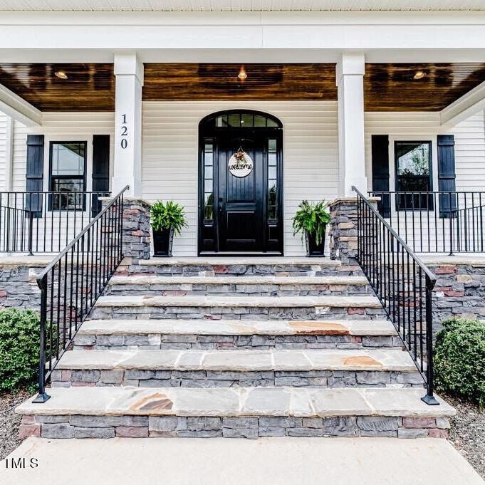 120 Crosby Ln, Sanford, NC 27330