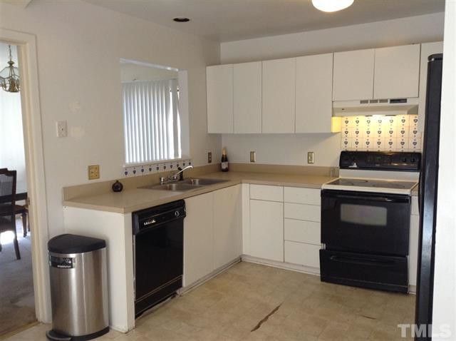 120 Culbreth Park Dr, Chapel Hill, NC 27516
