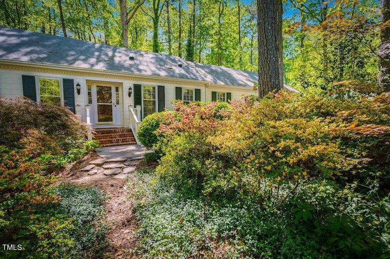 120 Fern Forest Dr, Raleigh, NC 27603
