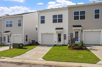 120 Flowering Maple Way #290, Garner, NC 27529