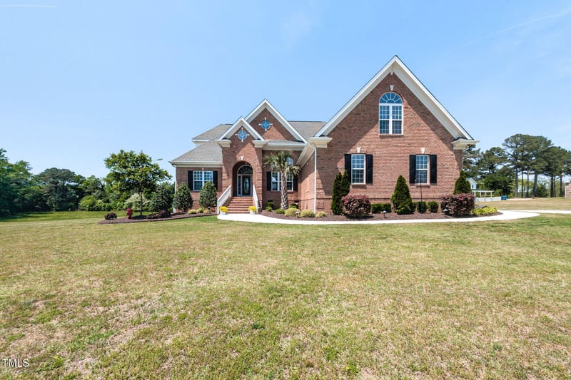 120 Gentle Rain Dr, Garner, NC 27529