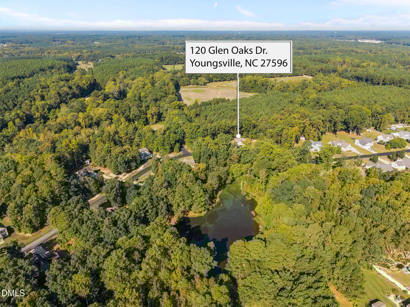 120 Glen Oaks Dr, Youngsville, NC 27596