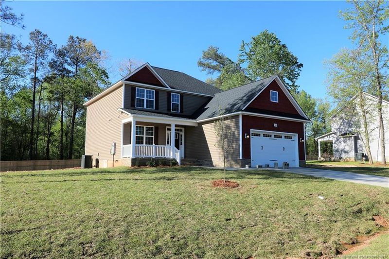 120 Godwin Ct, Sanford, NC 27330