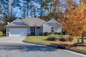 120 Grandfather Ct, Holly Springs, NC 27540
